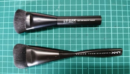UR GLAM コントゥアリングブラシA/U R GLAM/メイクブラシを使ったクチコミ(2枚目)