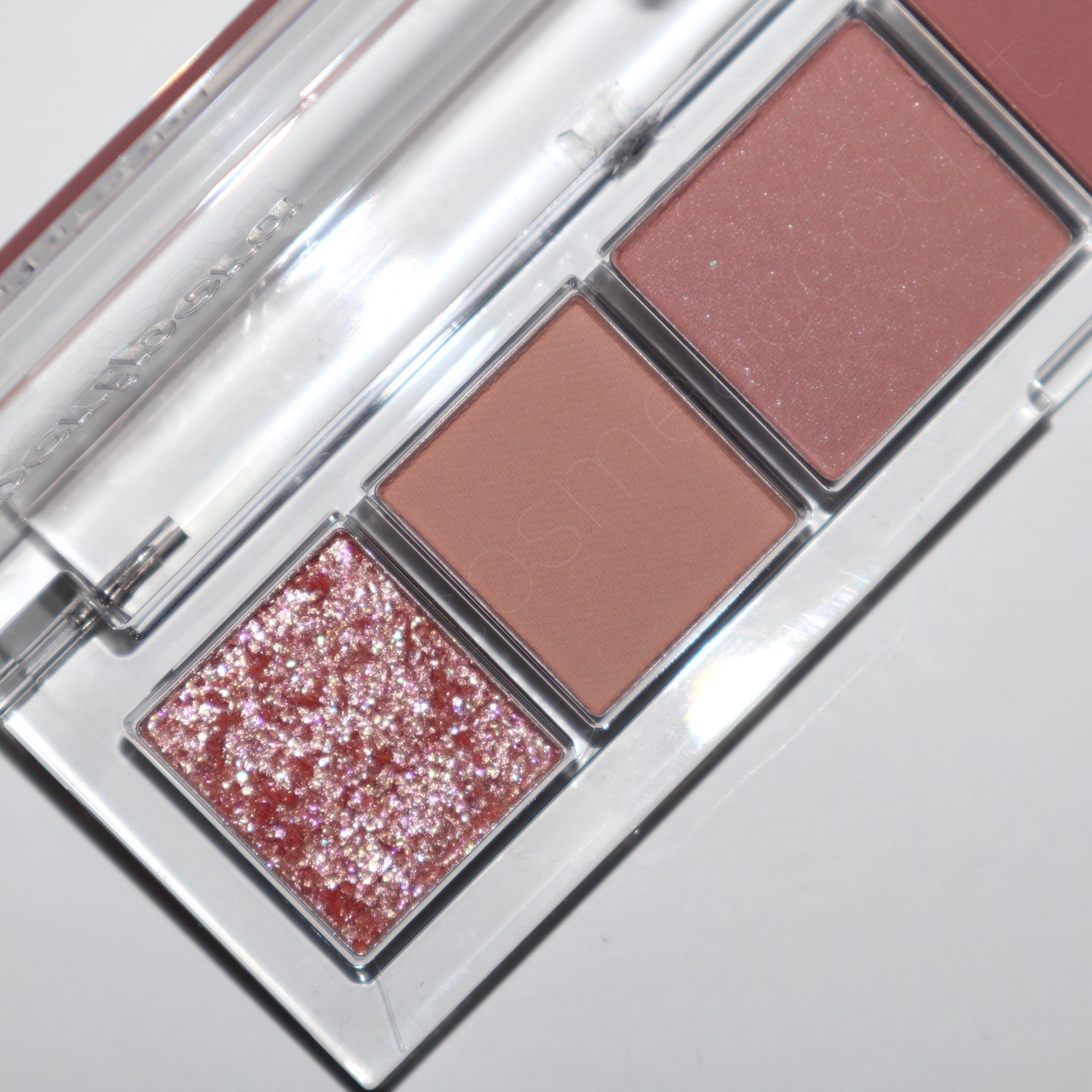 オール テイク ムード パレット(24AD)/PERIPERA/アイシャドウパレットを使ったクチコミ(2枚目)