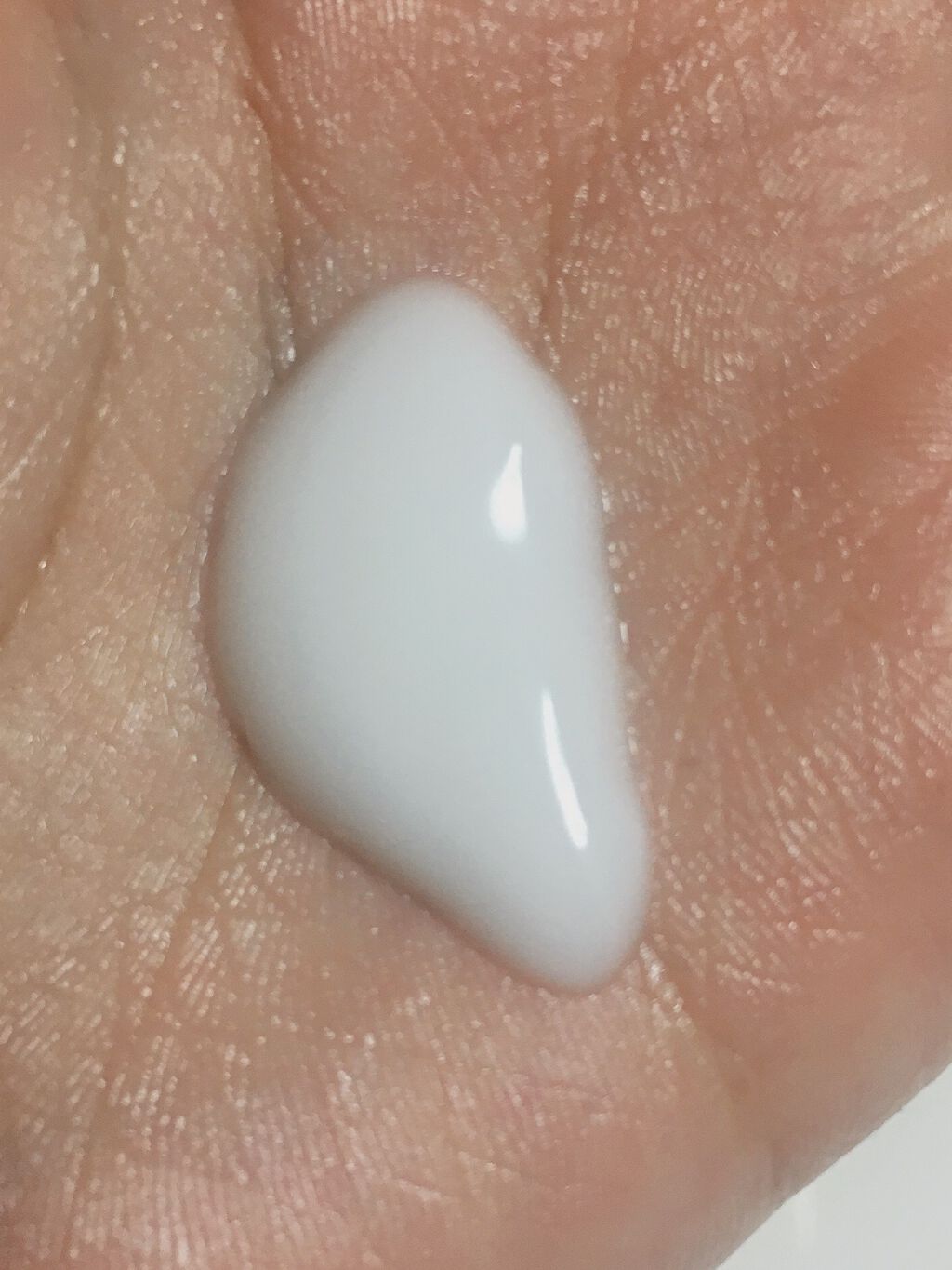 リンクルリペア エマルジョン/ルシェリ/乳液を使ったクチコミ（3枚目）