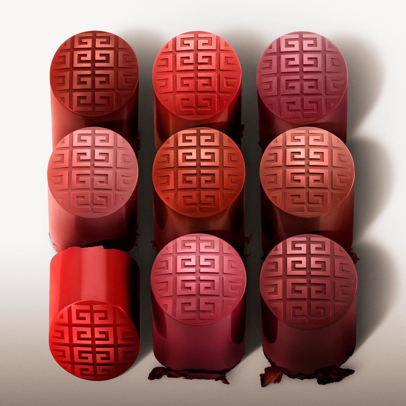 ルージュ・アンテルディ・サテン/GIVENCHY/口紅を使ったクチコミ(5枚目)