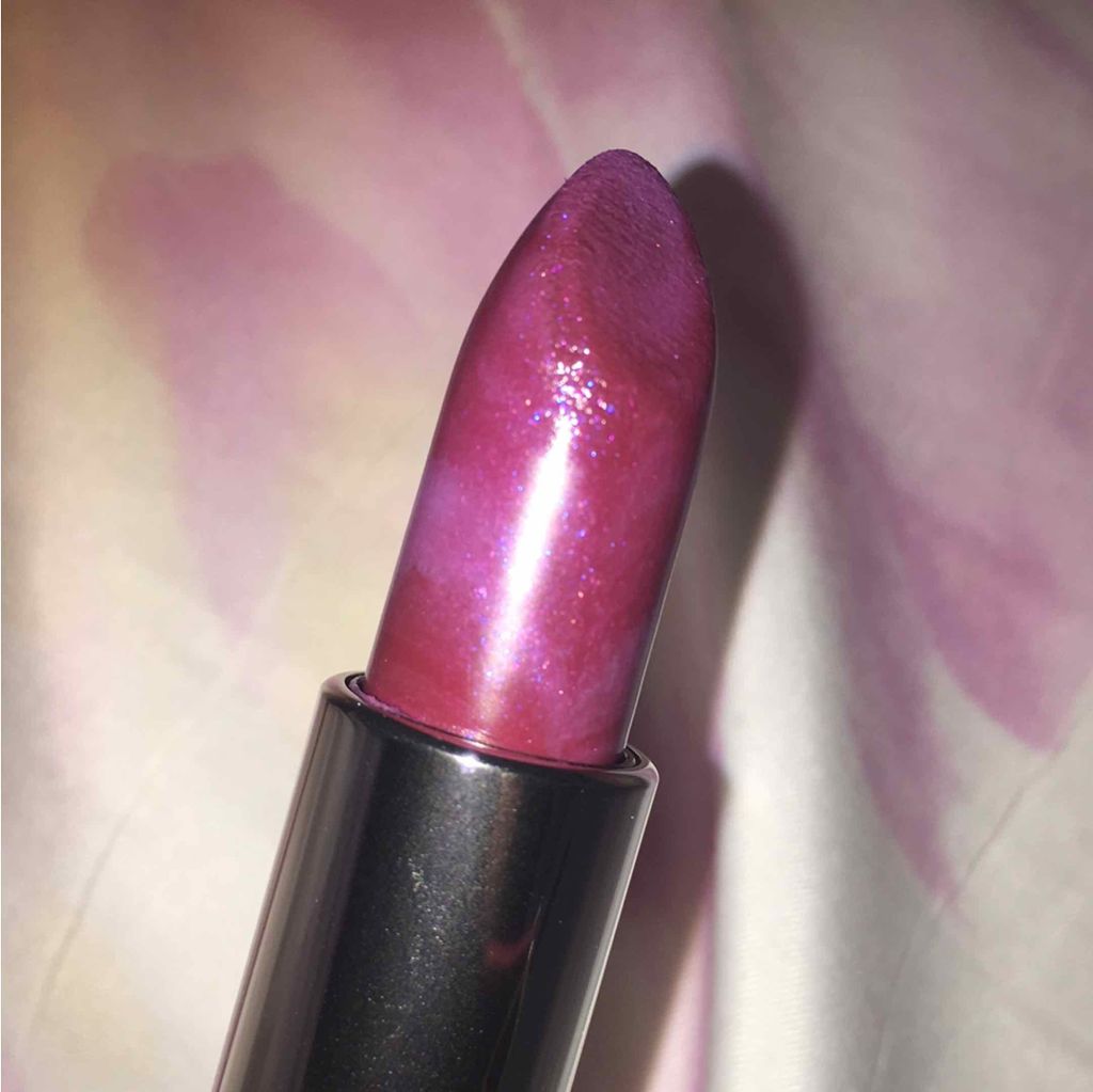 RMK ミッドナイトフラワー リップスティックのクチコミ「後で投稿しようとおもいましたが、


限定💓


一人でも多くの方に

手に取ってほしい

そ.....」（1枚目）