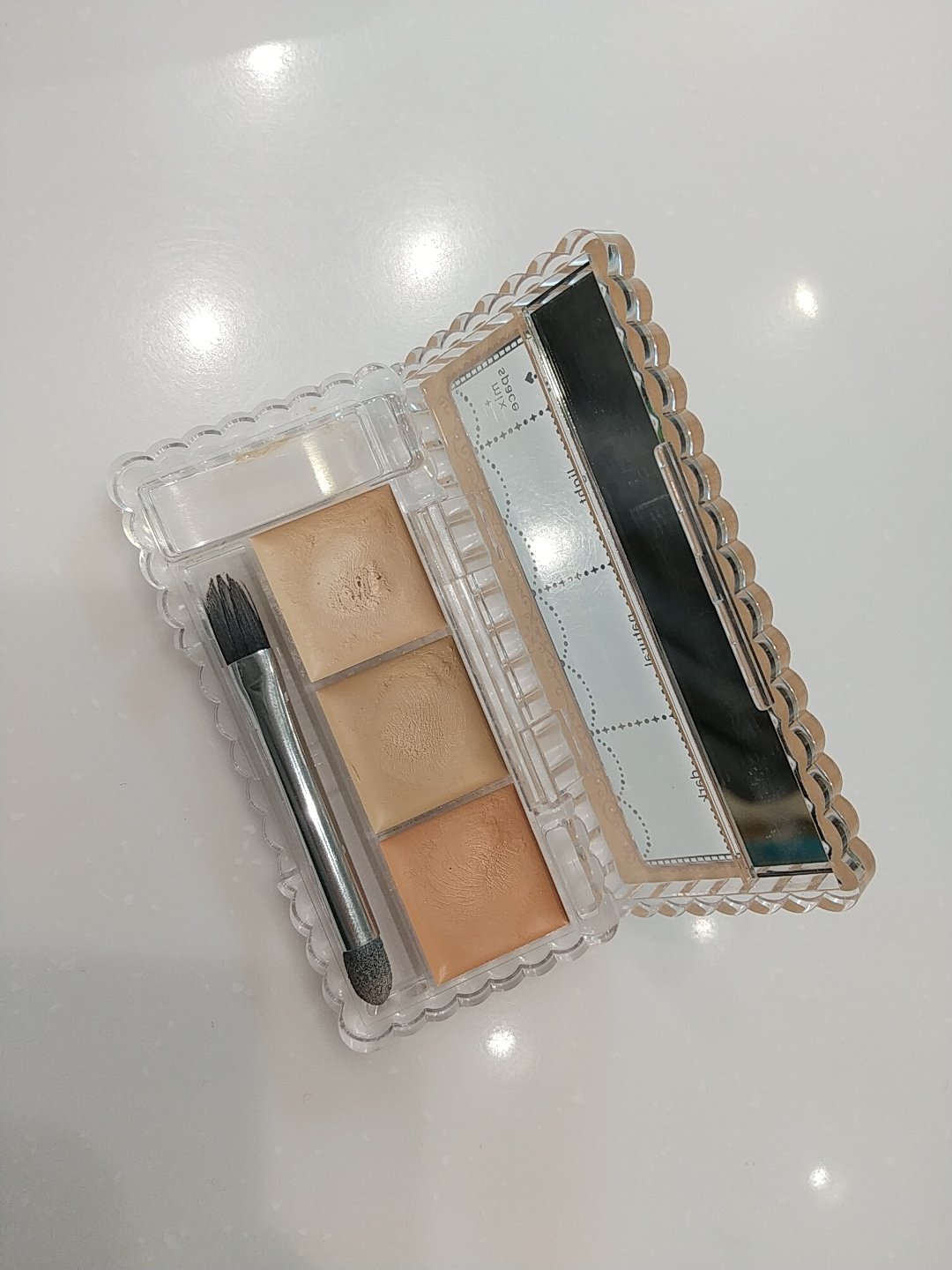 カラーミキシングコンシーラー/キャンメイク/パレットコンシーラーを使ったクチコミ（1枚目）