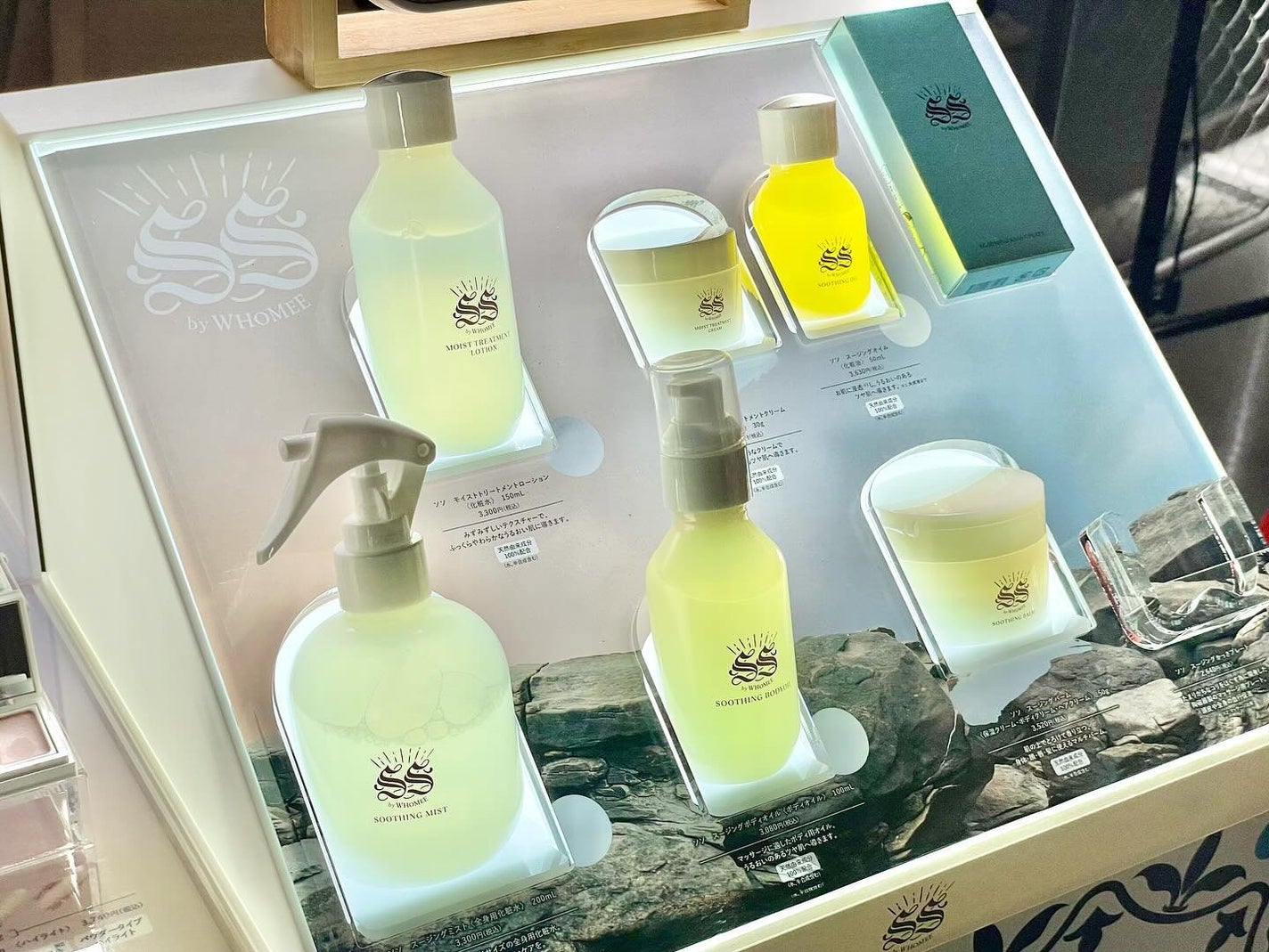 こままりえ@投稿ある方フォロバ✨ on LIPS 「株式会社Nuzzle様主催のコスメイベント😊たくさんのコスメを..」(3枚目)