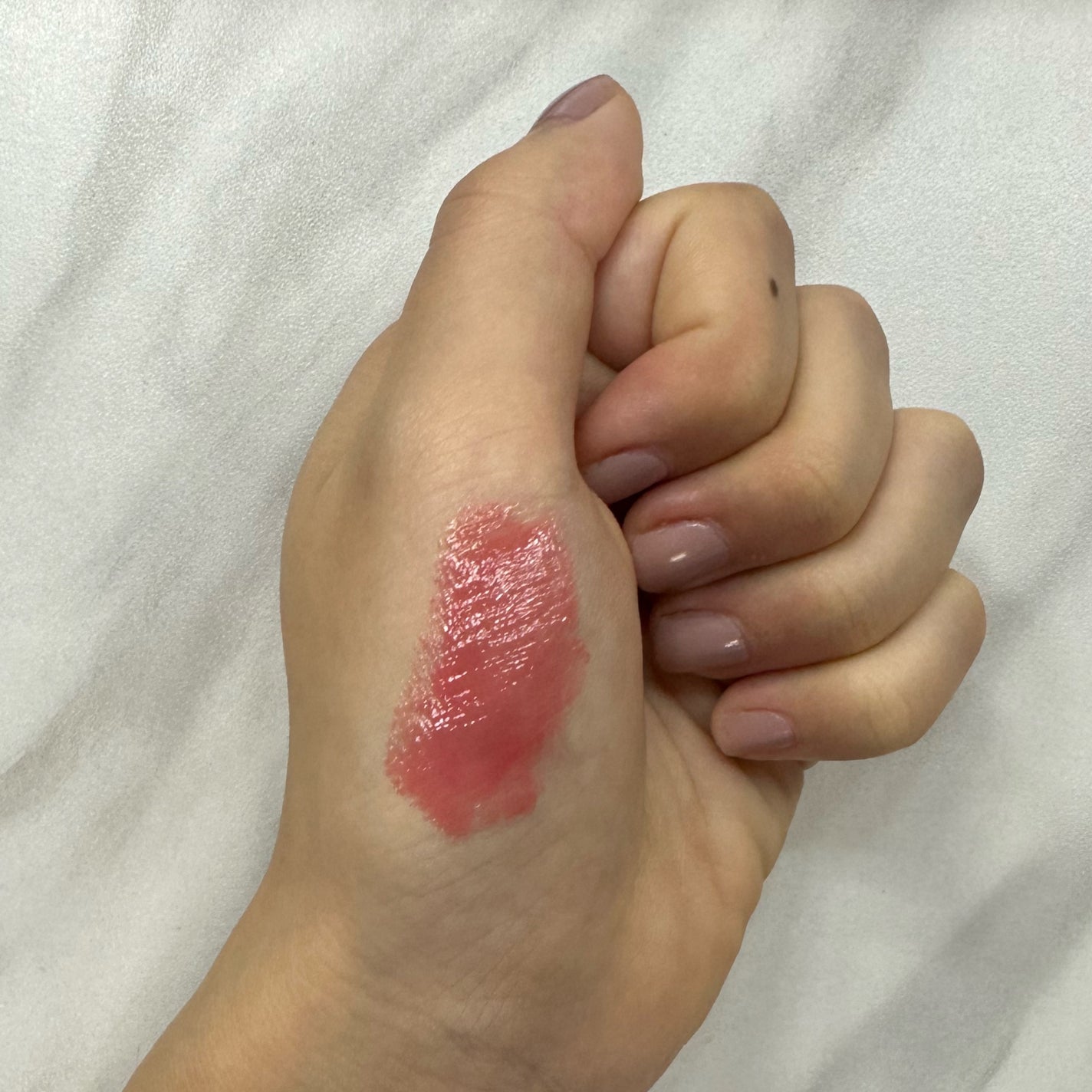 YSL ラブシャイン キャンディグレーズ/YVES SAINT LAURENT BEAUTE/口紅を使ったクチコミ(2枚目)