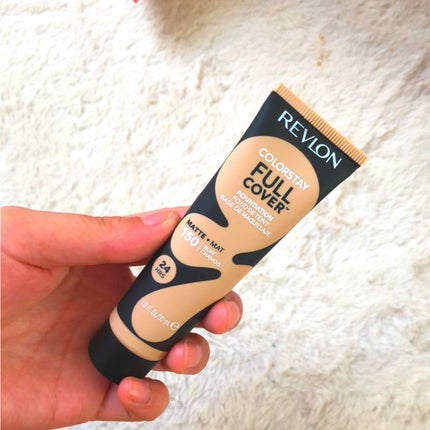カラーステイ フル カバー ファンデーション/REVLON/クリーム・エマルジョンファンデーションを使ったクチコミ(1枚目)