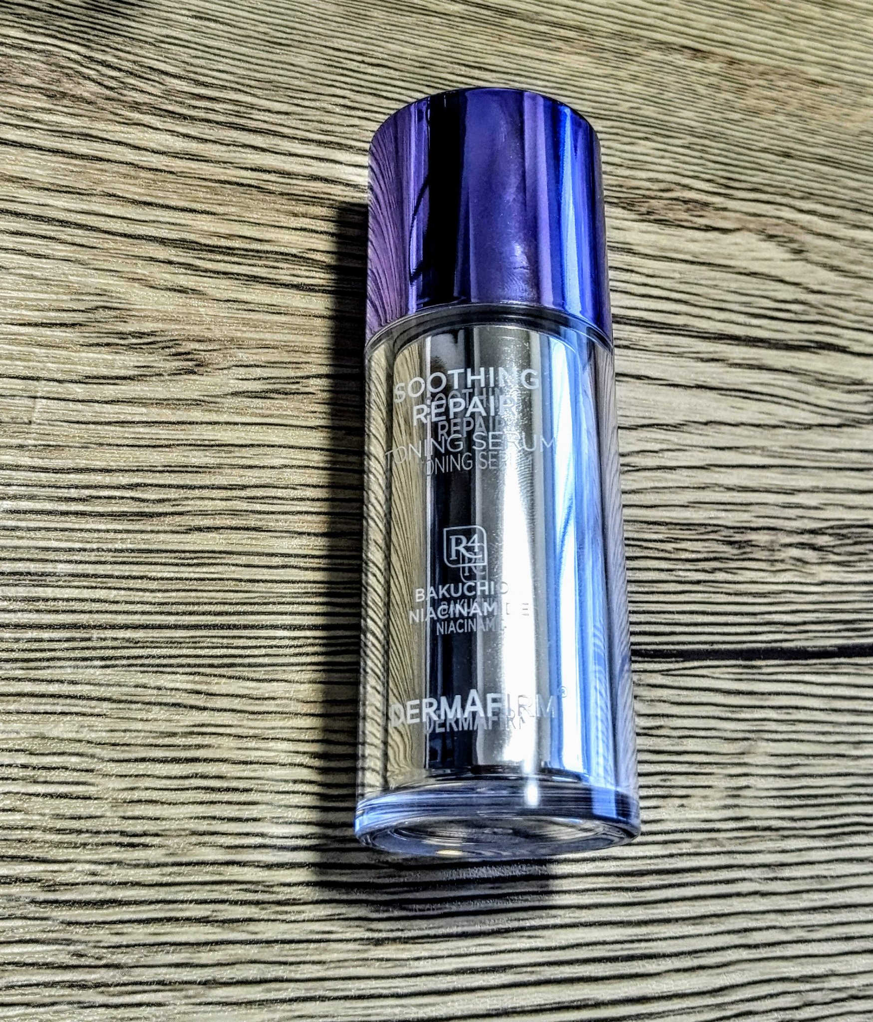 SOOTHING REPAIR TONING SERUM R4/ダーマファーム/美容液を使ったクチコミ（2枚目）