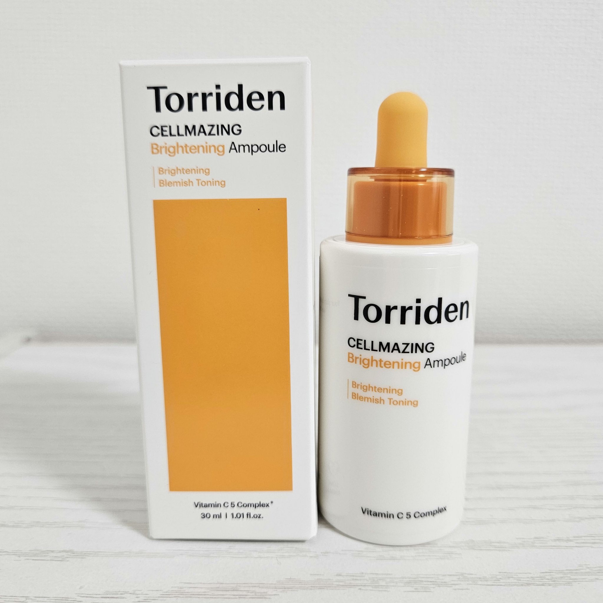 Torriden
セルメイジング ビタCアンプル

ヒョクさんのベスコスアンプル

紹介前に購入していて
ヒョクさんが紹介して届くの楽しみにしてて
紹介の影響もあるのか今は欠品でした。

ビタミンの美容液は
匂いとベタつき?ちょっとキシキシ