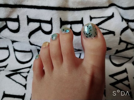 カラフルネイルズ/キャンメイク/マニキュアを使ったクチコミ(2枚目)