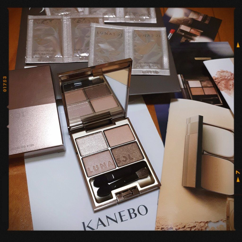 スキンモデリングアイズ/LUNASOL/アイシャドウパレットを使ったクチコミ(1枚目)