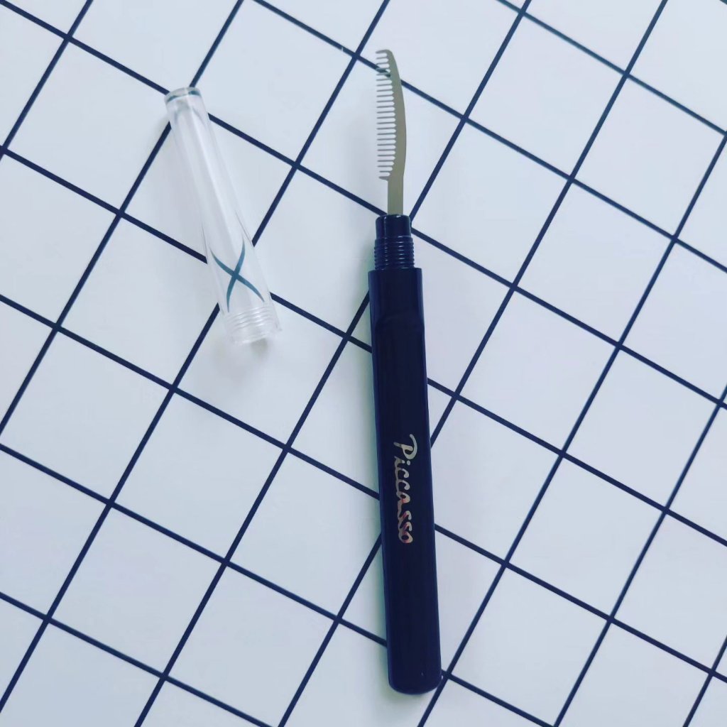 アイラッシュコーム/PICCASSO/メイクブラシを使ったクチコミ（2枚目）