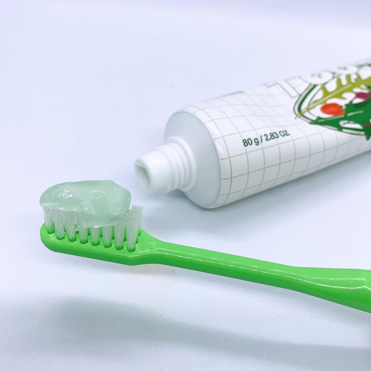 トゥースペースト ルッコラ/TOOSTY/歯磨き粉を使ったクチコミ（2枚目）