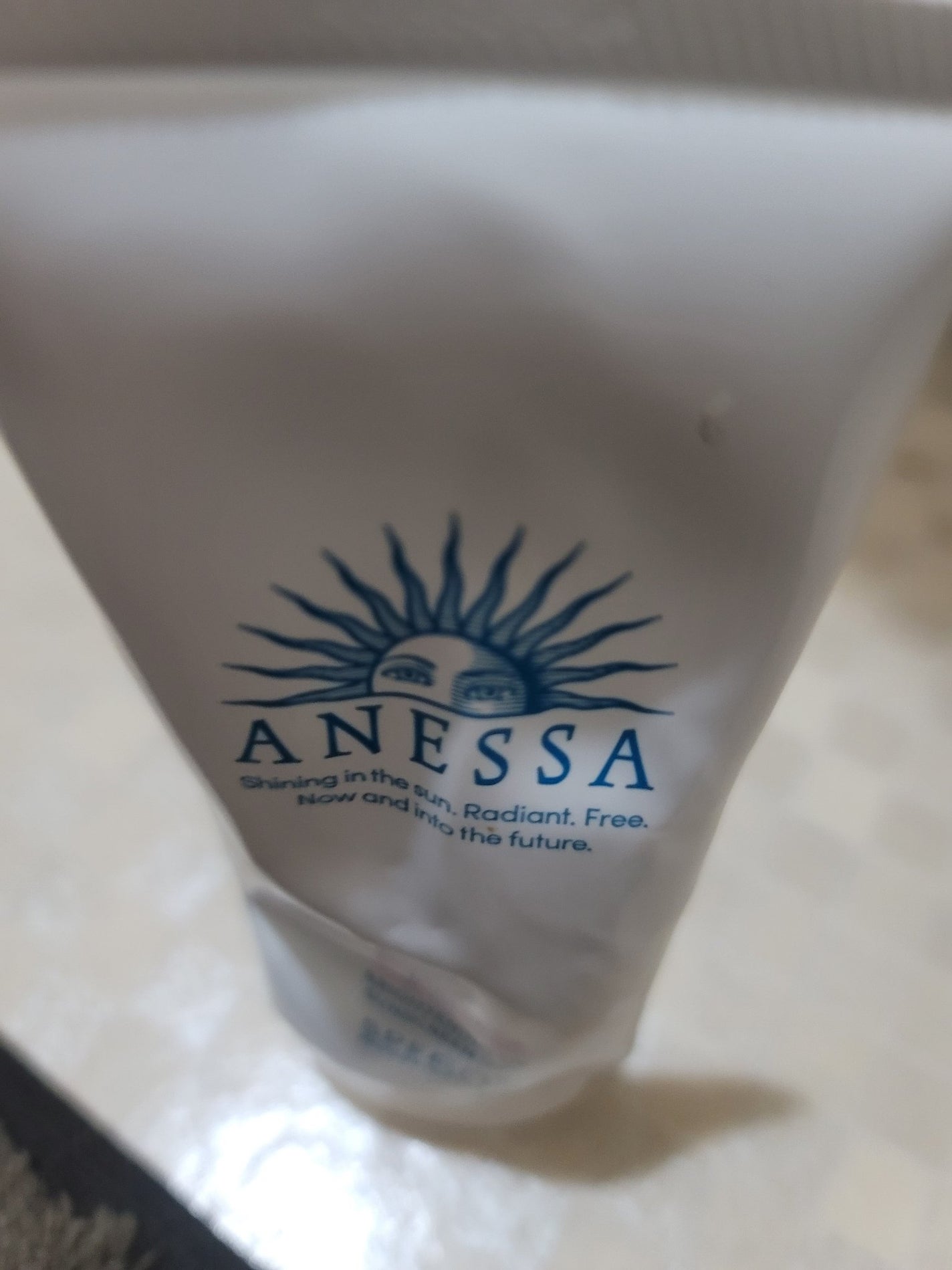 ブライトニングUV ジェル N/アネッサ/化粧下地を使ったクチコミ(1枚目)