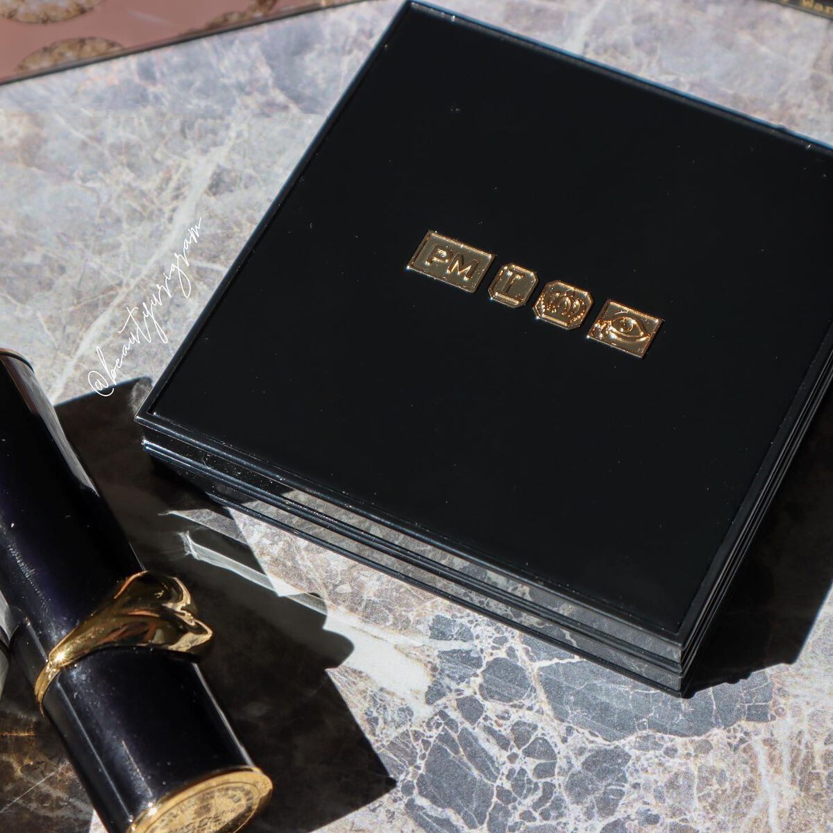 BLITZ ASTRAL QUAD/PAT McGRATH LABS/アイシャドウパレットを使ったクチコミ(2枚目)