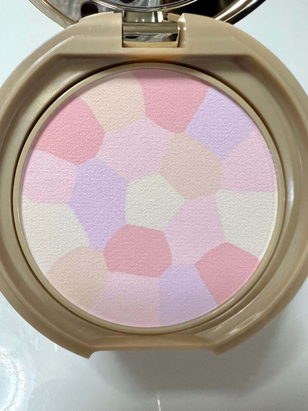 マシュマロフィニッシュパウダー ~Abloom~/キャンメイク/プレストパウダーを使ったクチコミ(4枚目)