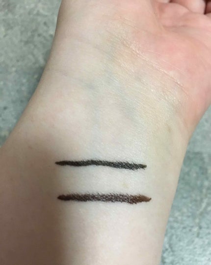 モテライナー リキッド/UZU BY FLOWFUSHI/リキッドアイライナーを使ったクチコミ(2枚目)