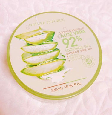 
🌷NATURE REPUBLIC  ALOE VERA 92%🌷


🌼良いところ🌼
・日焼け後に塗るといいらしい
・ジェルがぷるぷる♡
・ベタつかず保湿
・コスパ◎

🌼悪いところ🌼
・ないです😌
