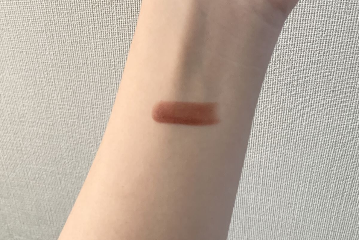 ルージュ エッセンシャル シルキー クリーム リップスティック 05 ブランナチュレル（ミニ）/ローラ メルシエ/口紅を使ったクチコミ（3枚目）