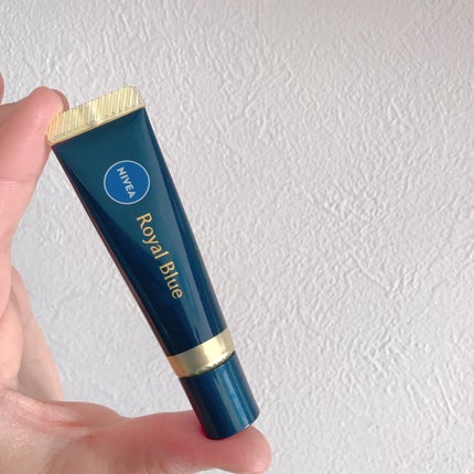 ニベア ロイヤルブルーリップ 濃密美容ケア/ニベア/リップ美容液を使ったクチコミ(3枚目)