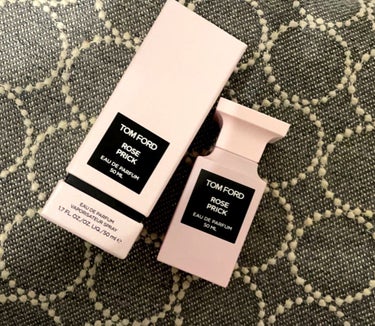 TOM FORD BEAUTY ローズ プリック オード パルファム スプレィのクチコミ「The cosmetic company store 
※カバー変更してます

エスティローダ.....」（2枚目）