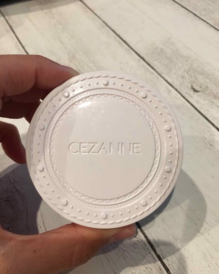 UVクリアフェイスパウダー/CEZANNE/プレストパウダーを使ったクチコミ(1枚目)