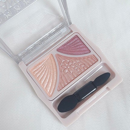 ジューシーピュアアイズ/キャンメイク/アイシャドウパレットを使ったクチコミ(2枚目)