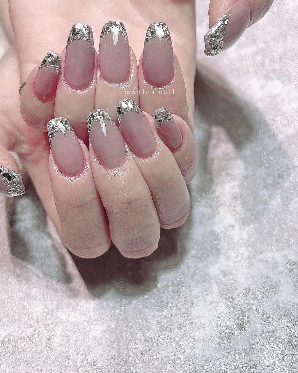 mauloa_nail on LIPS 「・ ガラスフレンチ💗いつもありがとうございます💗・ネイルやり方..」(1枚目)