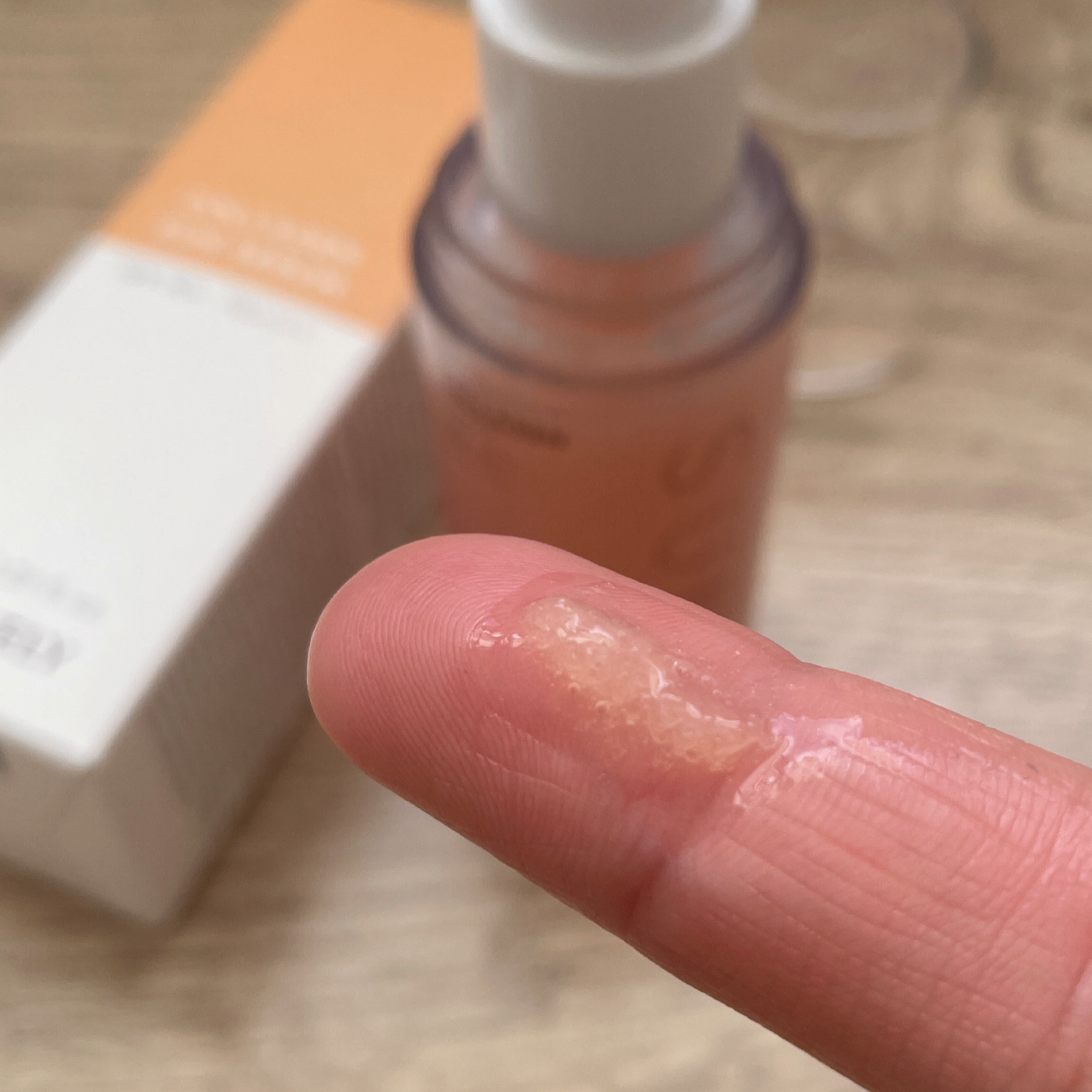 ハリケアコラーゲンサンセラム/VELY VELY/日焼け止めジェルを使ったクチコミ（3枚目）