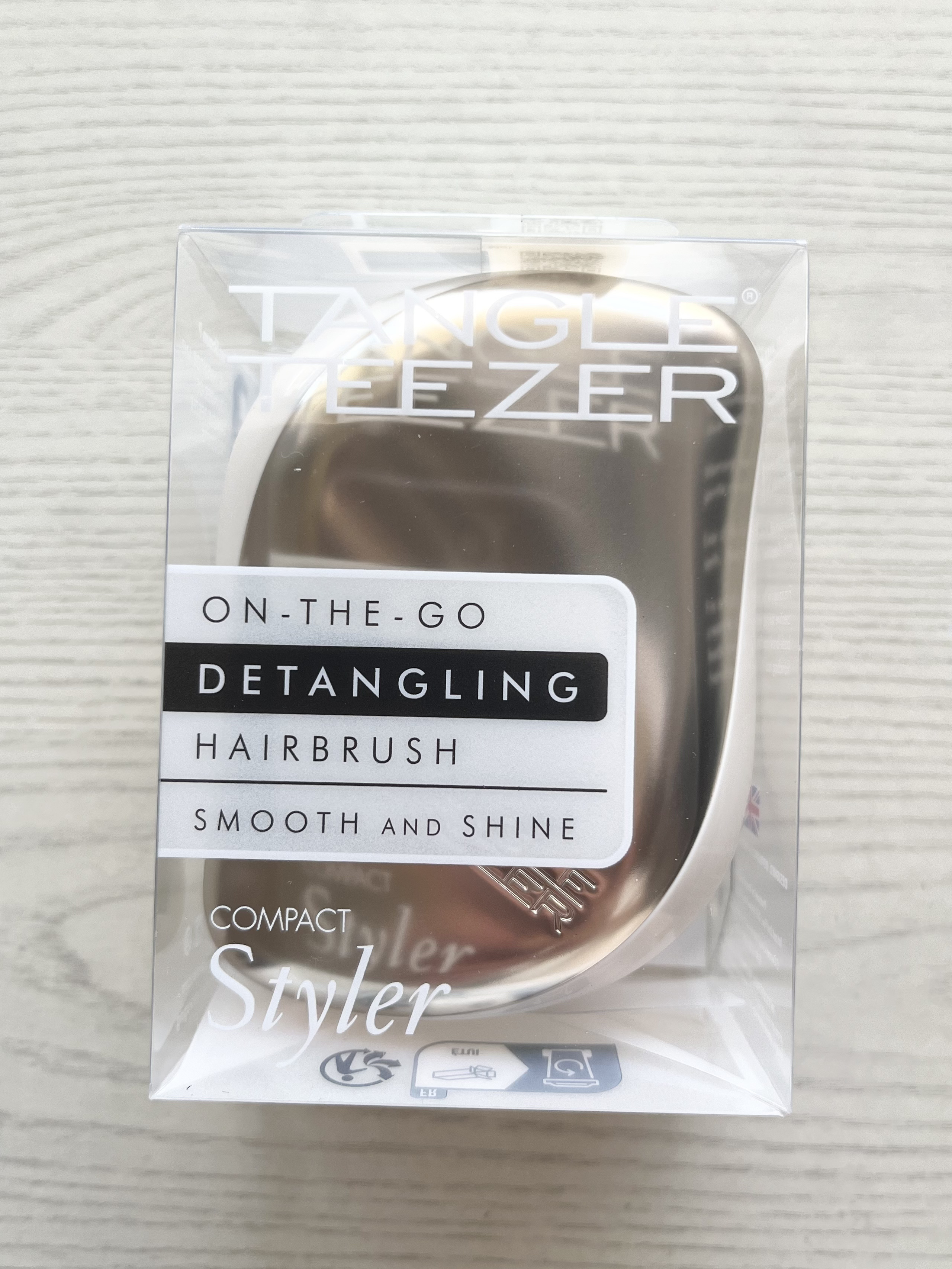 コンパクトスタイラー マットシャンパンゴールド/TANGLE TEEZER/ヘアブラシを使ったクチコミ（3枚目）