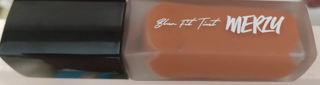 ブラー フィット ティント/MERZY/リップティントを使ったクチコミ（1枚目）