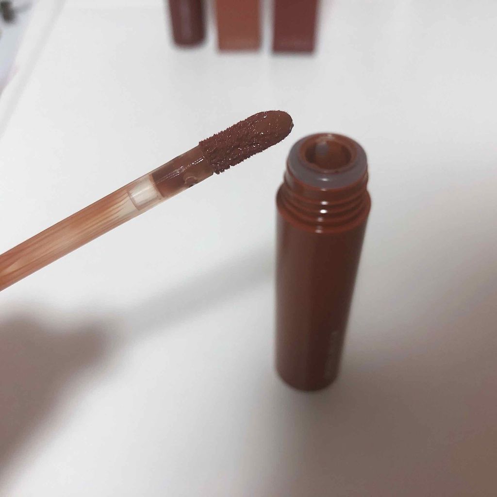 ジューシーラスティングティント/rom&nd/リップティントを使ったクチコミ（3枚目）