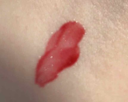 ルージュ ピュールクチュール ヴェルニ ウォーターステイン/YVES SAINT LAURENT BEAUTE/口紅を使ったクチコミ(3枚目)