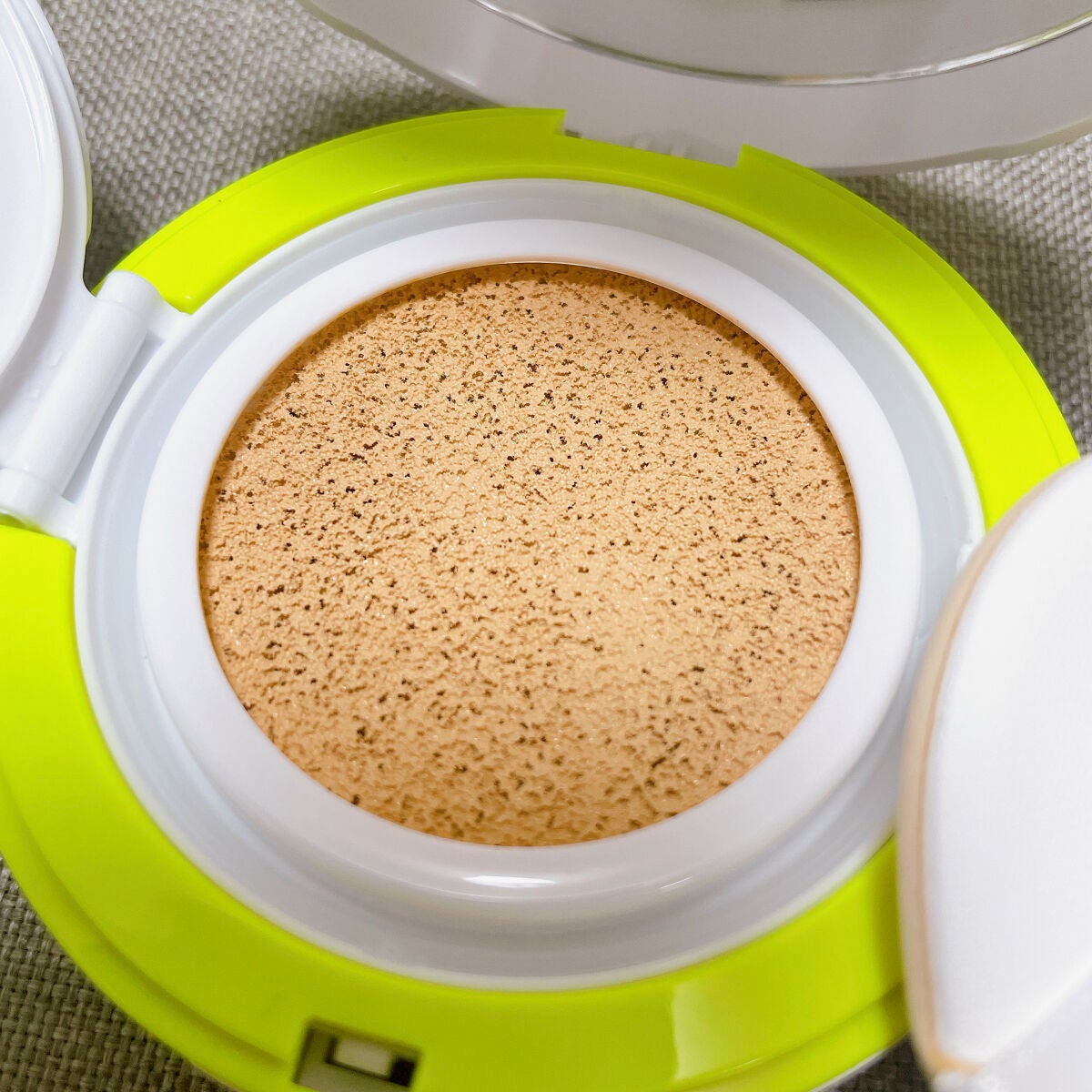 CICA GREEN DERMA The cushion covers skin with soothing effect/ネイチャーリパブリック/クッションファンデーションを使ったクチコミ(3枚目)