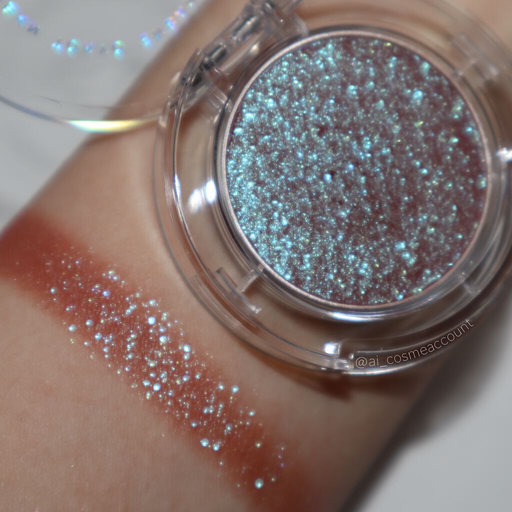 マルチグリッターカラー/ENBAN TOKYO/単色アイシャドウを使ったクチコミ（3枚目）