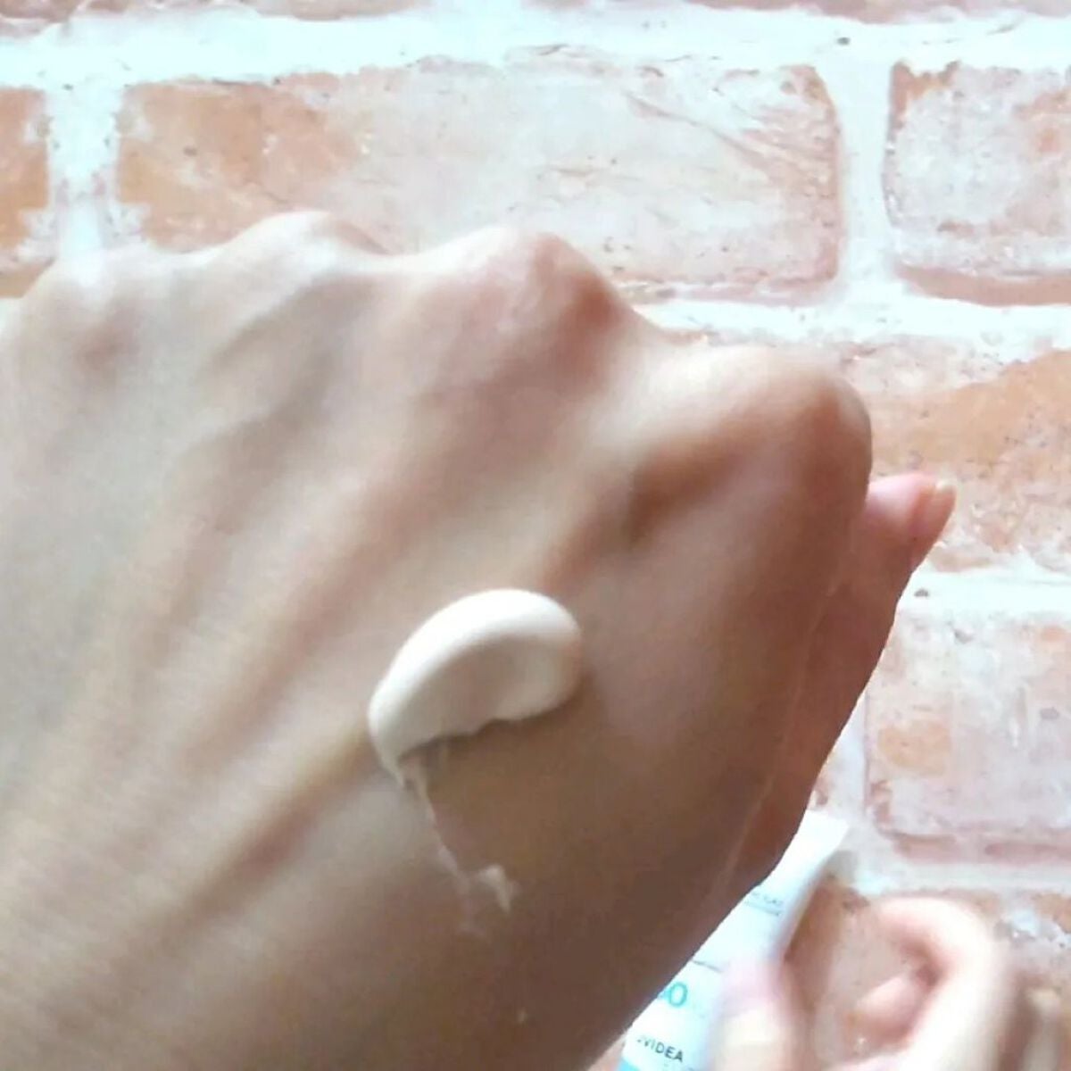 UVイデア XL プロテクショントーンアップ ローズ/ラ ロッシュ ポゼ/日焼け止めクリームを使ったクチコミ(6枚目)