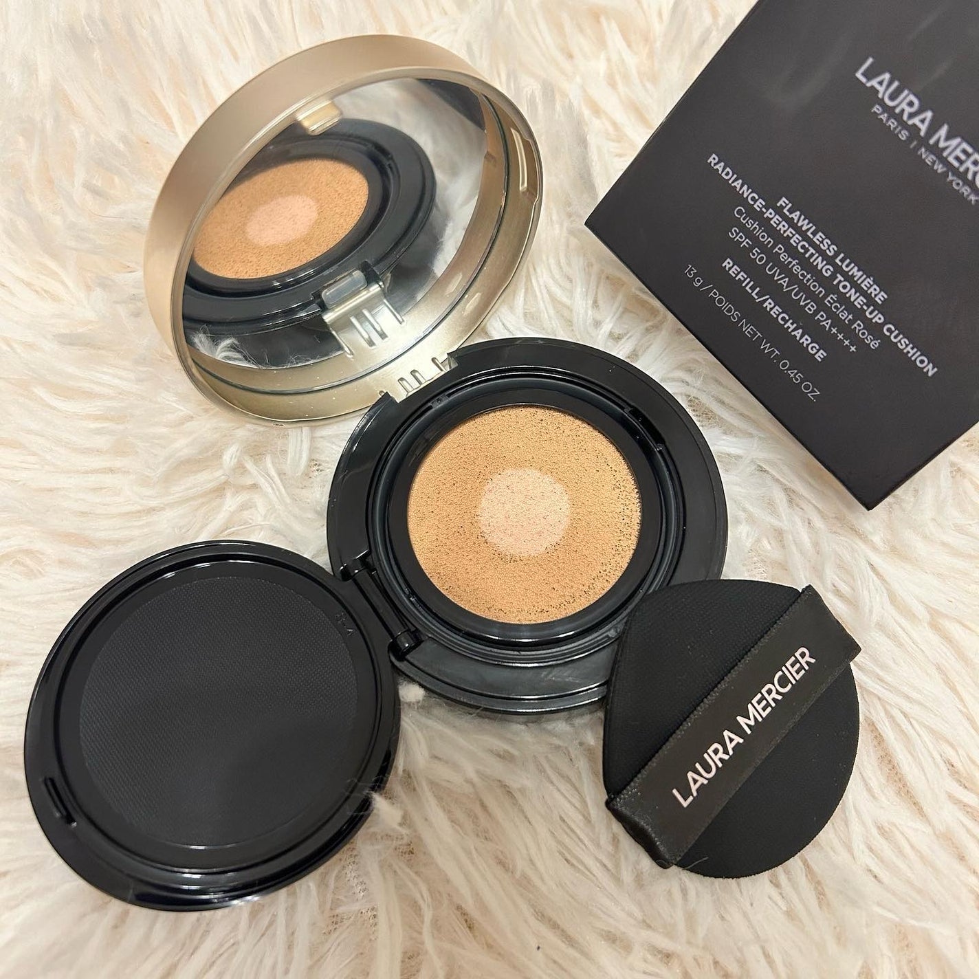 まいこ୨୧ *⑅❤︎·̩͙フォロバ100%♪̊̈♪̆̈ on LIPS 「色んなクッションファンデ使ったけどやっぱり私はローラメルシエが..」(1枚目)