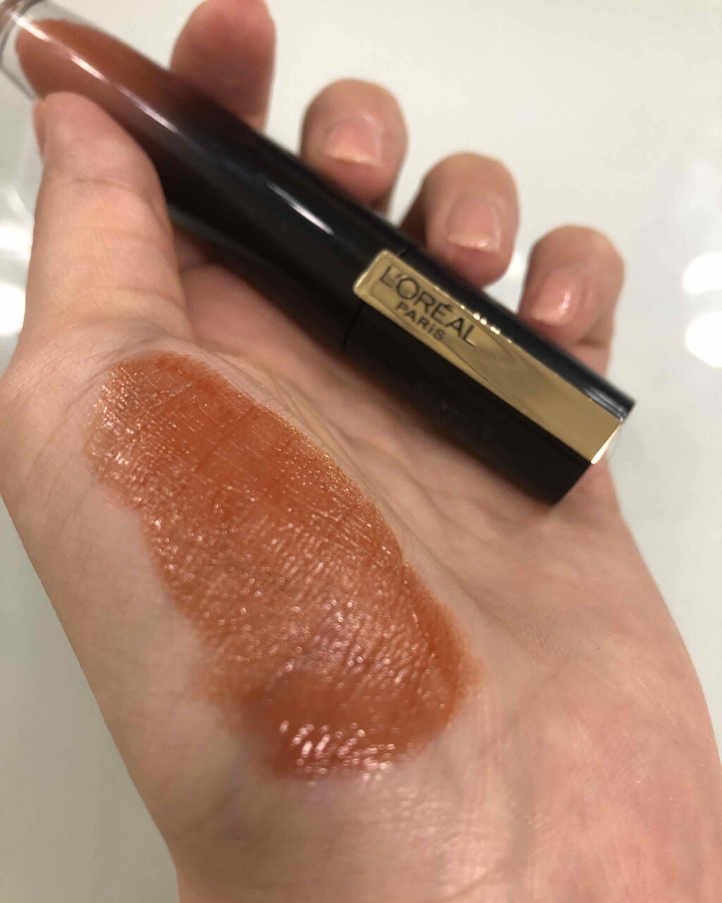 ブリリアントシグネチャー/ロレアル パリ/口紅を使ったクチコミ(2枚目)