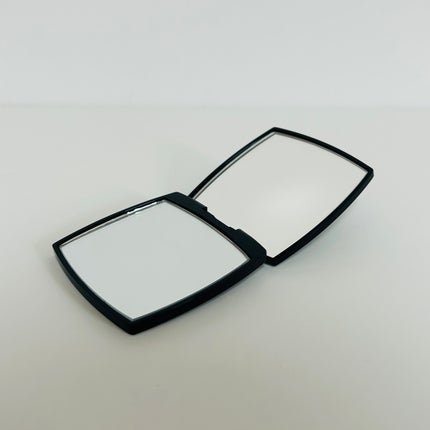 ミロワール ドゥーブル ファセット/CHANEL/その他化粧小物を使ったクチコミ(3枚目)