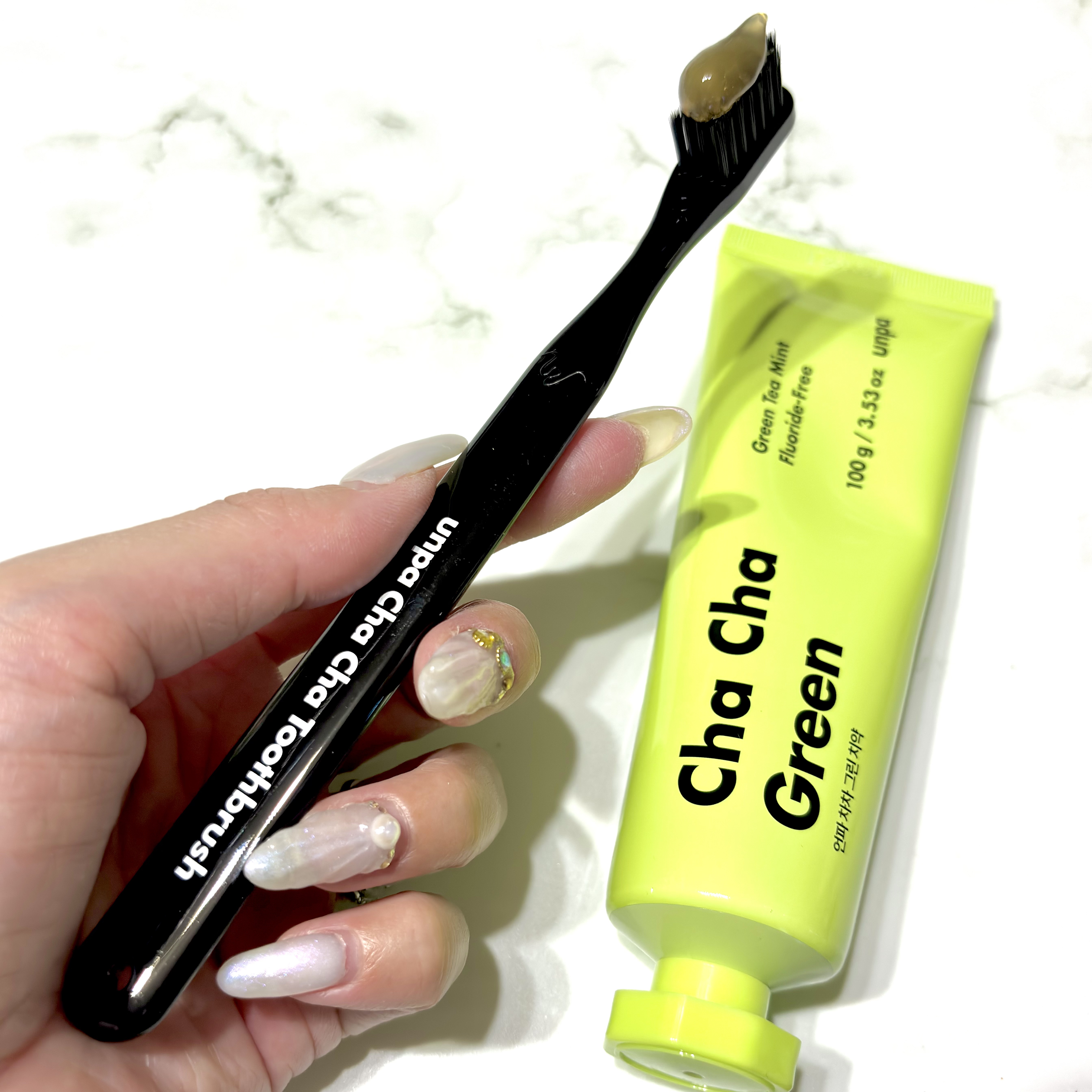 Cha Cha Charcoal Vegan Greentea Toothpaste/chacha/歯磨き粉を使ったクチコミ（2枚目）