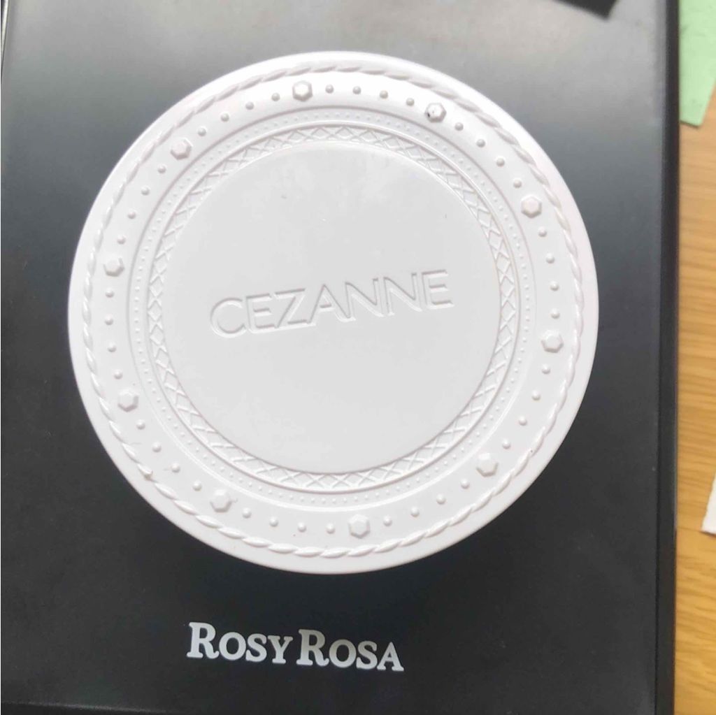 UVクリアフェイスパウダー/CEZANNE/プレストパウダーを使ったクチコミ（1枚目）