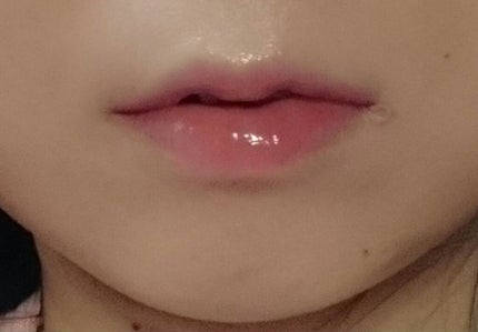 タン ラディアント タッチ エクラ/YVES SAINT LAURENT BEAUTE/リキッドファンデーションを使ったクチコミ(2枚目)