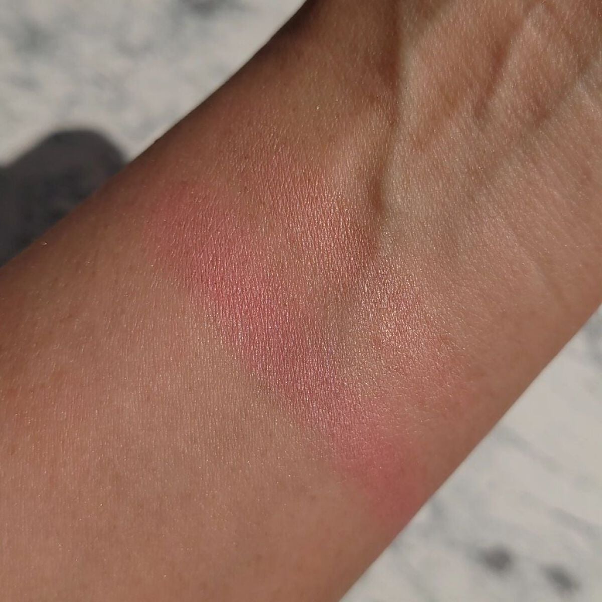 ラブシルクブラッシュ/Laka/パウダーチークを使ったクチコミ(4枚目)