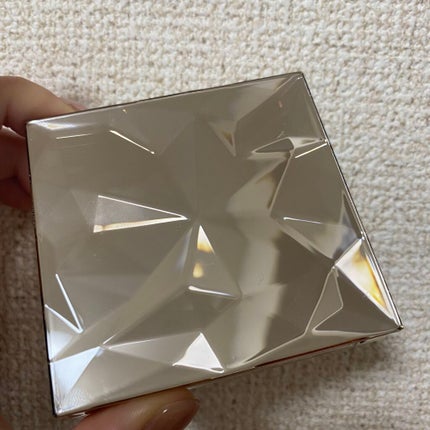 クレ・ド・ポー ボーテ レオスールデクラ/クレ・ド・ポー ボーテ/パウダーハイライトを使ったクチコミ(2枚目)