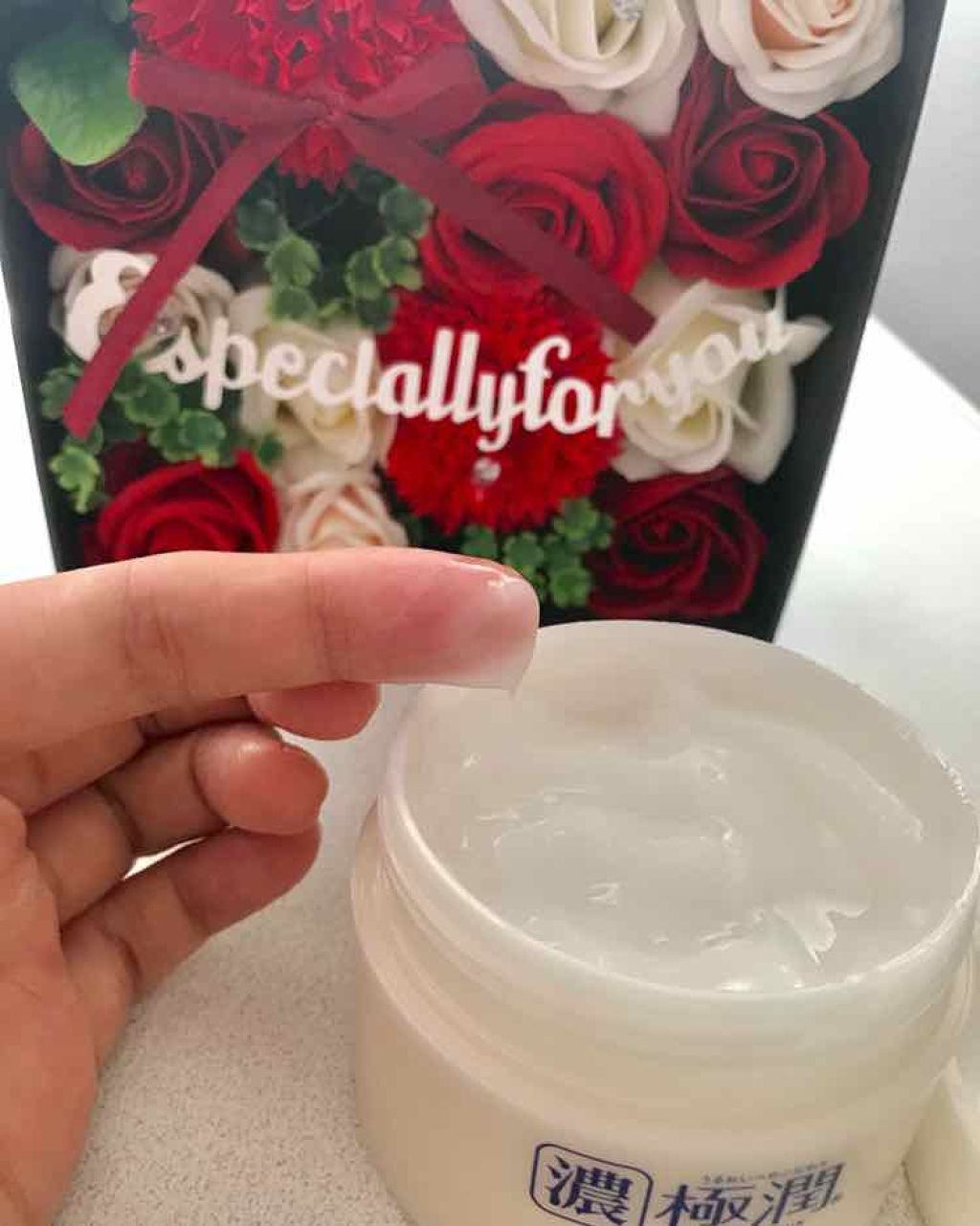 極潤 美白パーフェクトゲル/肌ラボ/オールインワン化粧品を使ったクチコミ（2枚目）