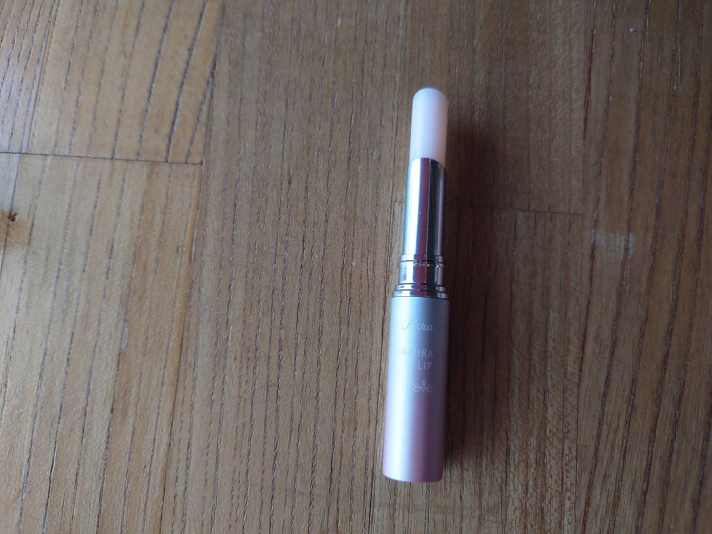 サクラヴェールリップ/パラドゥ/リップクリームを使ったクチコミ（2枚目）