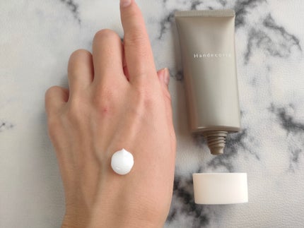 ハンデコルテ/キユートピア/ネック・デコルテケアを使ったクチコミ(4枚目)