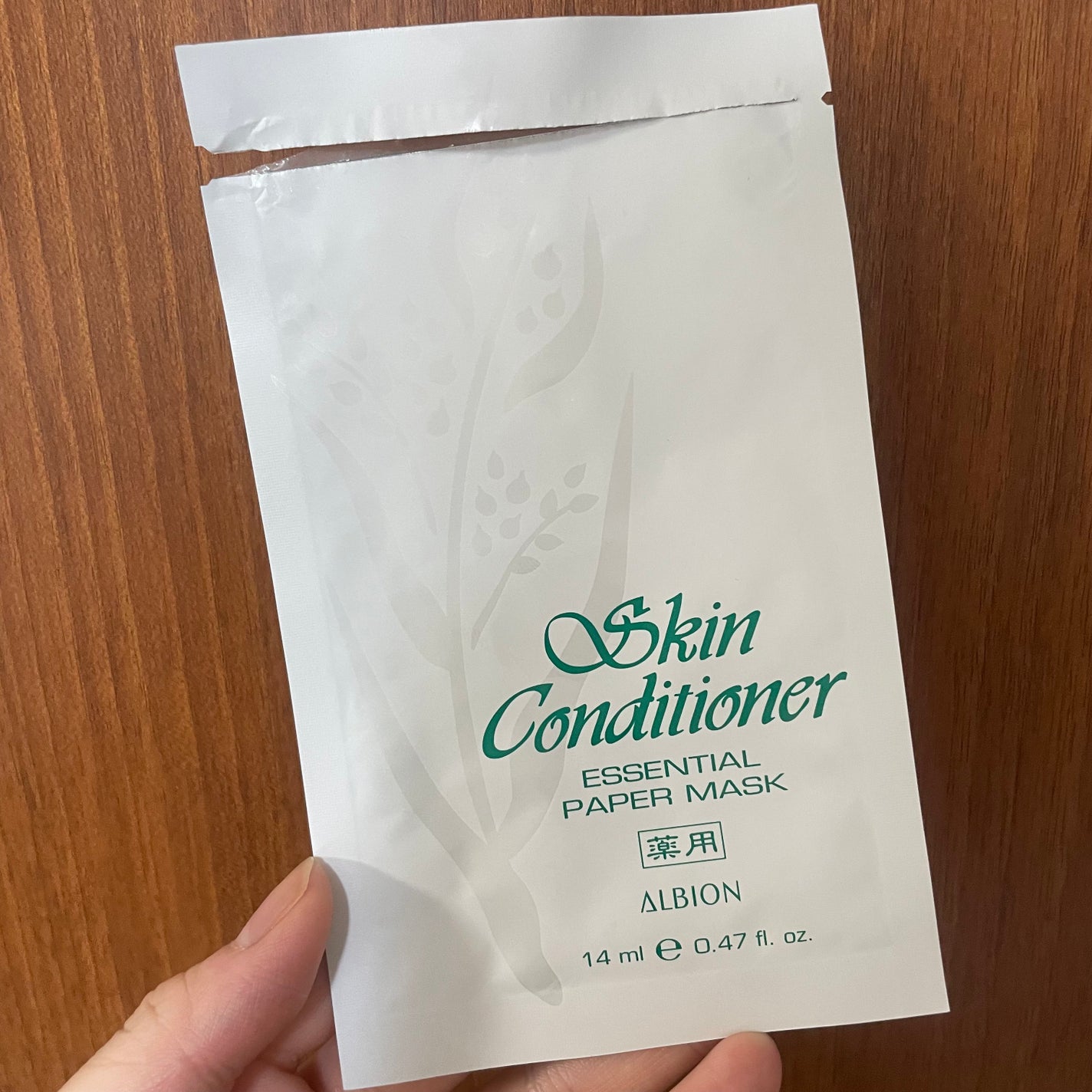 アルビオン 薬用スキンコンディショナー エッセンシャル ペーパーマスク E/ALBION/シートマスク・パックを使ったクチコミ(1枚目)