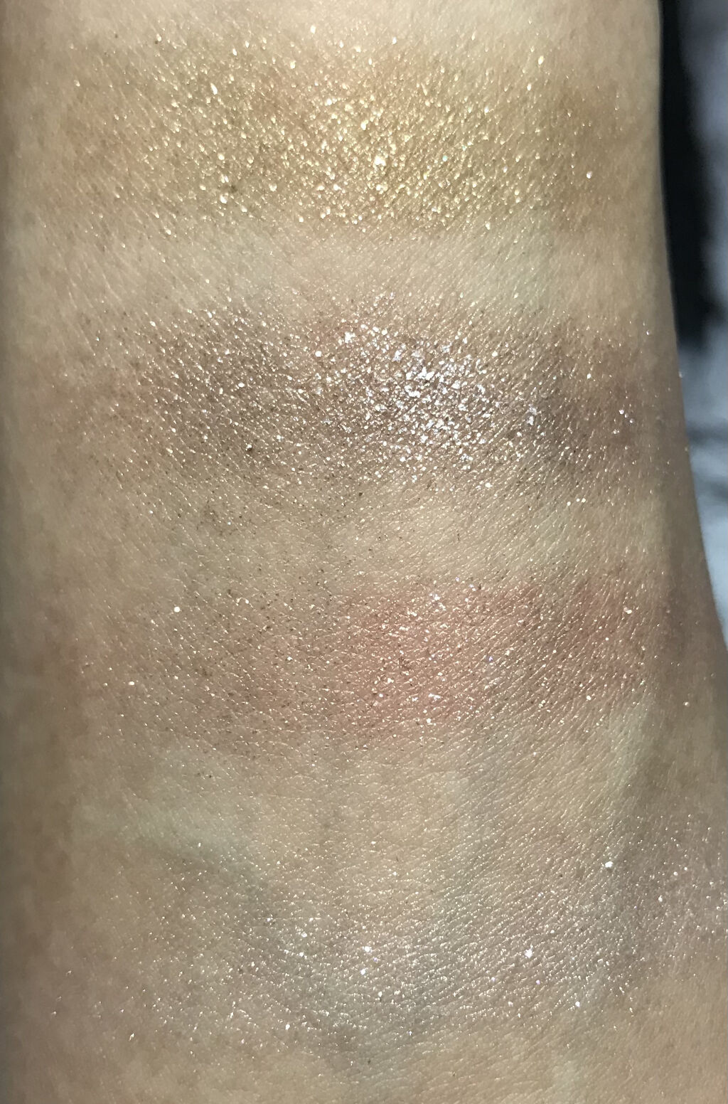 アディクション ザ アイシャドウ スパークル/ADDICTION/単色アイシャドウを使ったクチコミ（3枚目）