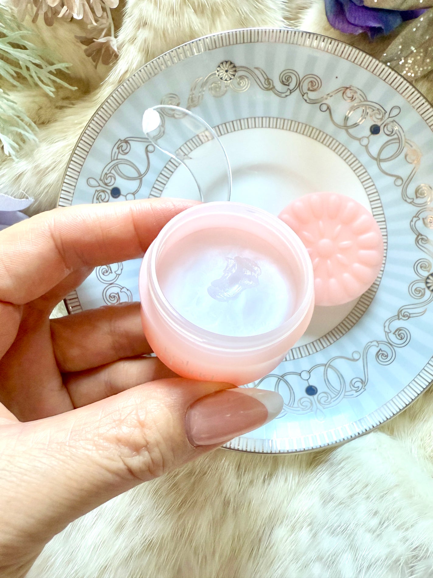 Shiho Arai on LIPS 「#kkotppangKKOTPPANG(コッパン)꽃빵(コッパ..」(5枚目)