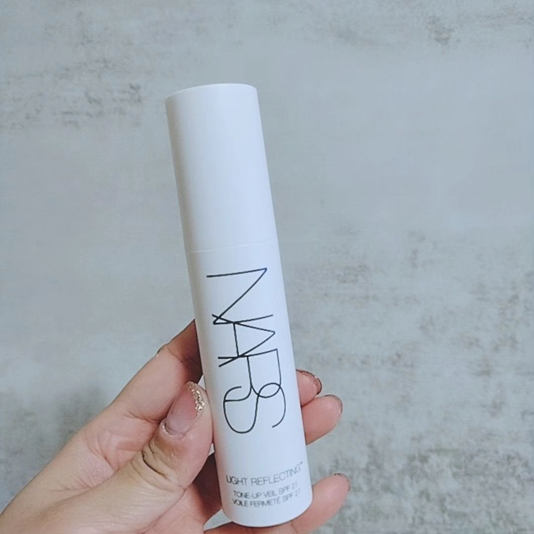 ライトリフレクティング トーンアップヴェール/NARS/化粧下地を使ったクチコミ(2枚目)