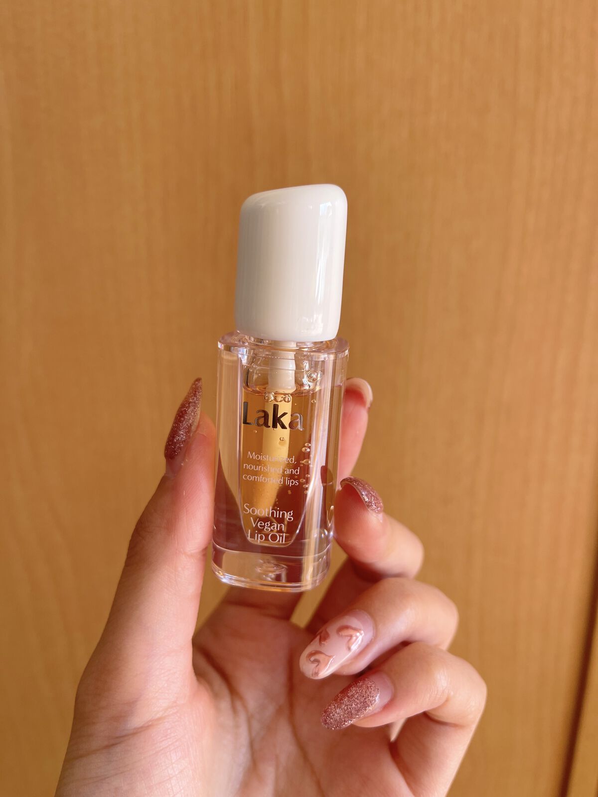 スージングヴィーガンリップオイル/Laka/リップオイルを使ったクチコミ（2枚目）